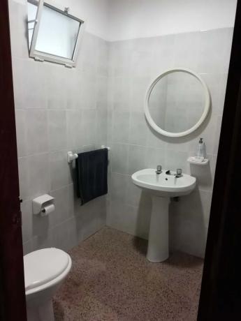 Nave en carretera de Biar a Cañada