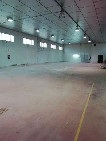 Nave en carretera de Biar a Cañada