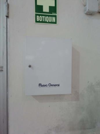 Nave en carretera de Biar a Cañada