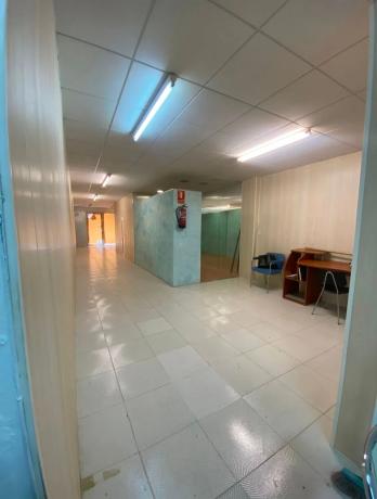 Local en Menéndez Pelayo, 57