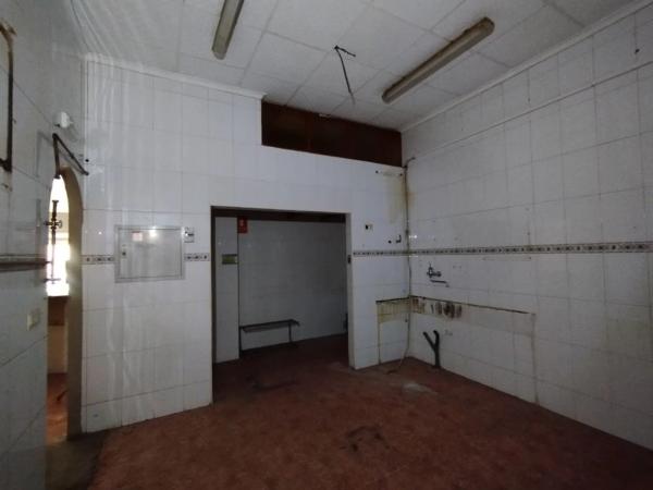 Local o nave en avenida de Aspe