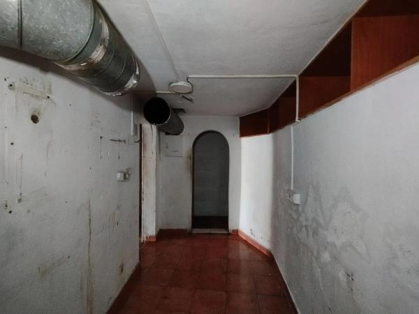 Local o nave en avenida de Villena