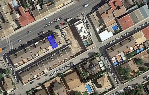 Local o nave en avenida de Villena