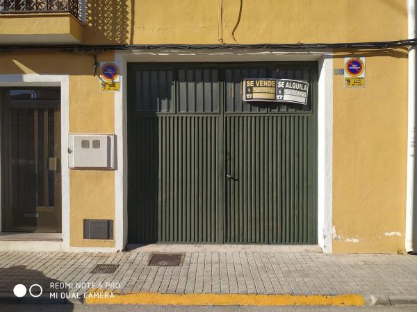 Local en calle Tempestad, 6