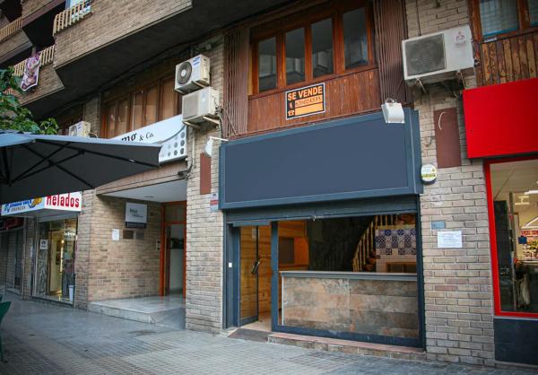 Local en calle de la Corredera, 1