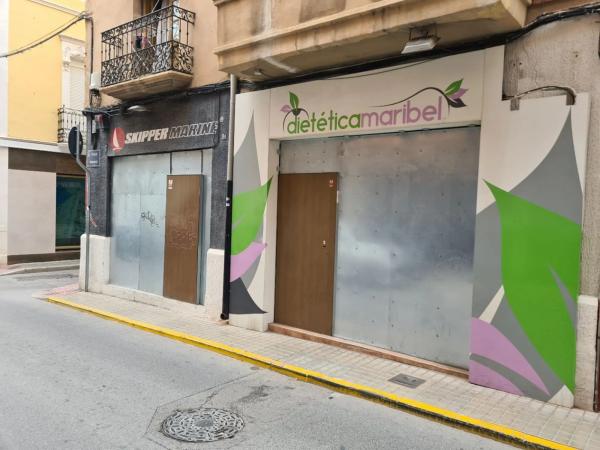 Local en calle de la Trinidad, 8