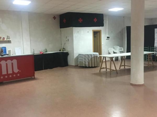 Local en avenida del pais valecia