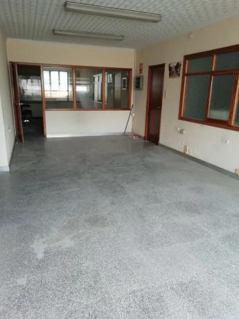 Nave en calle Maisonnave, 20