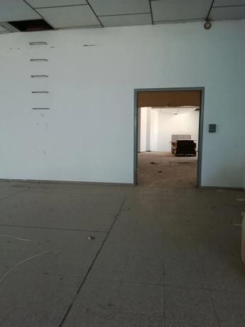 Nave en calle Maisonnave, 20