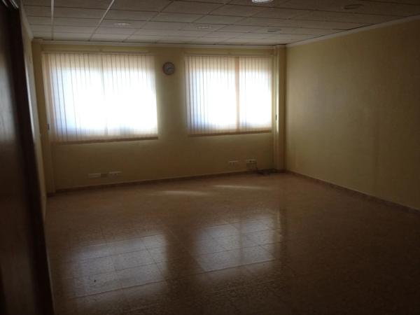 Nave en Polígono La Casilla, 14