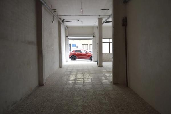 Local en calle Doctor Fleming, 33