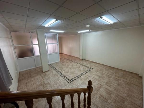 Local en calle Virgen de las Nieves