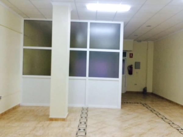 Local en calle Virgen de las Nieves