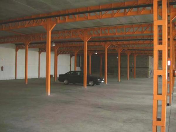 Nave en avenida Alcoy, 18