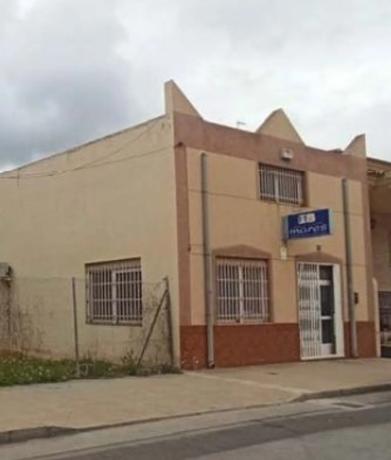 Nave en 9 de octubre 9, 9