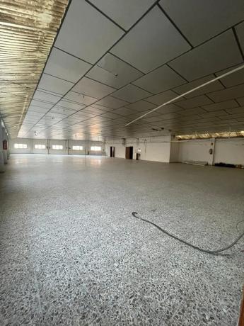 Nave en calle 9 de Octubre, 7