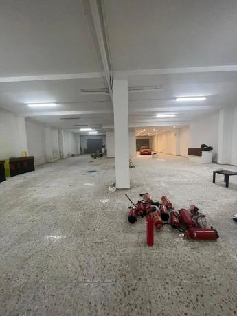 Local en avenida País Valenciano, 74