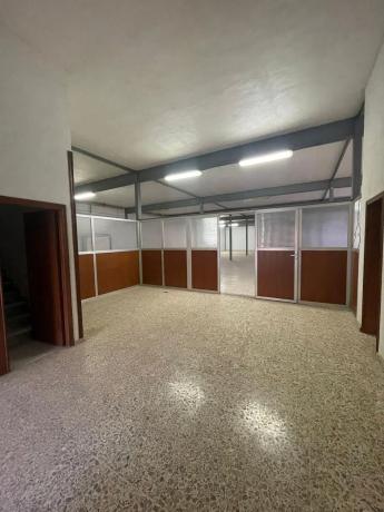 Nave en calle 9 de Octubre, 7