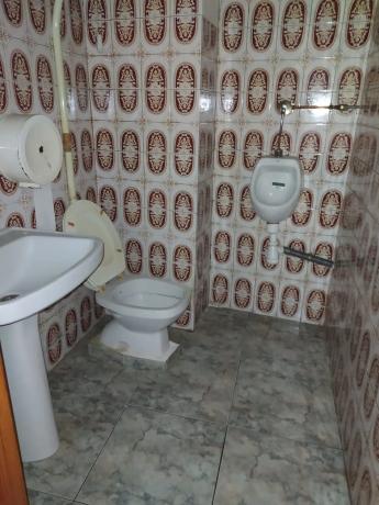 Local en avenida del Pais Valenciano, 56