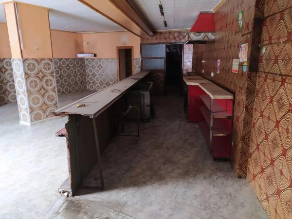 Local en avenida del Pais Valenciano, 56