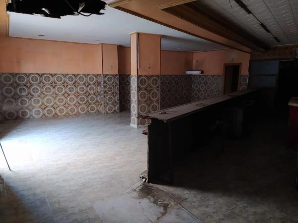 Local en avenida del Pais Valenciano, 56