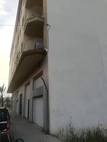 Local en avenida Libertad, 102