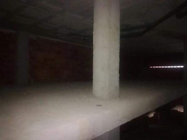 Local en avenida Libertad, 102