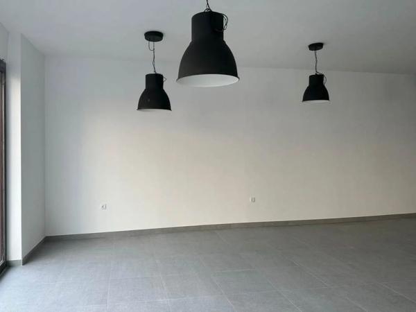 Local en calle Comunidad Valenciana