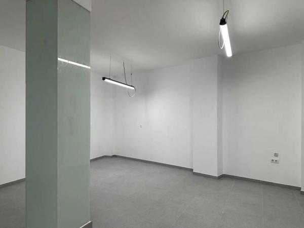 Local en calle Comunidad Valenciana