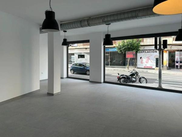 Local en calle Comunidad Valenciana