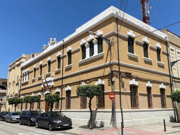 Local en calle Antonio Sequeros