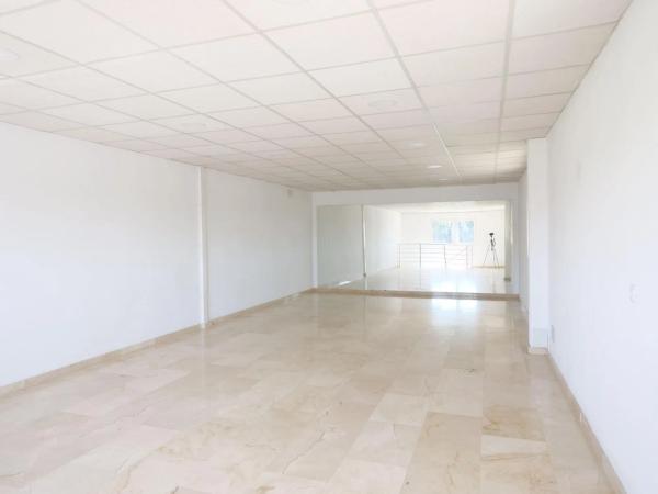 Nave en calle Tirso de Molina