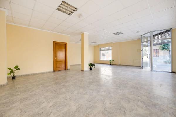 Local en Doctor Fleming, 7