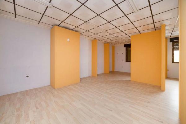 Local o nave en calle Canalejas