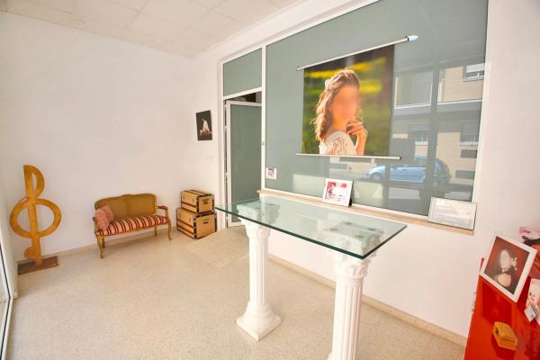 Local en calle Donadores, 41