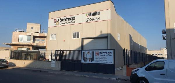 Local en calle Francia, 8