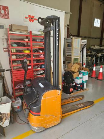 Local en calle Francia, 8