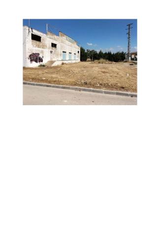 Nave en calle Canónigo, 4