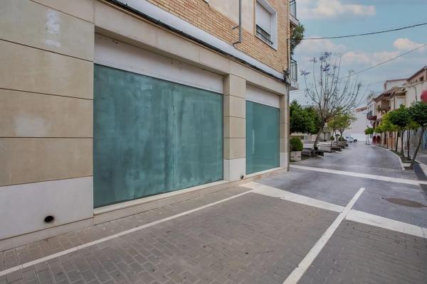 Local o nave en plaza Constitución