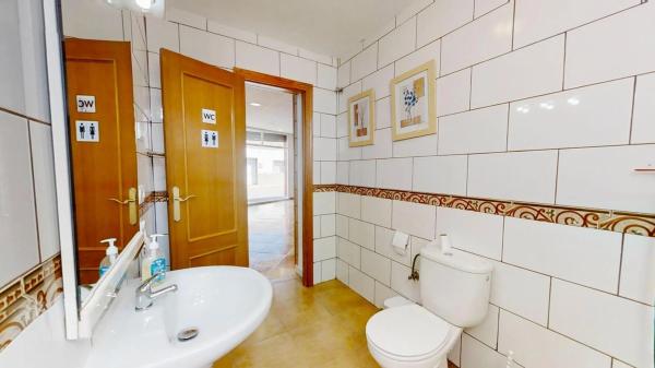 Local en calle del Sol, 53