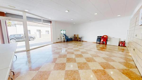 Local en calle del Sol, 53