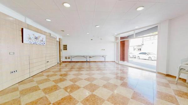 Local en calle del Sol, 53