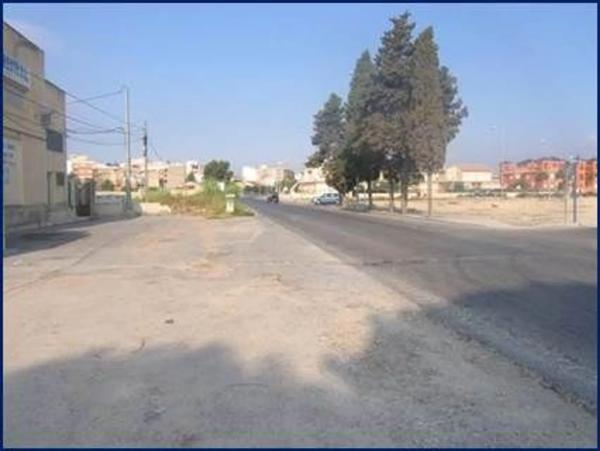 Nave en calle Apatel