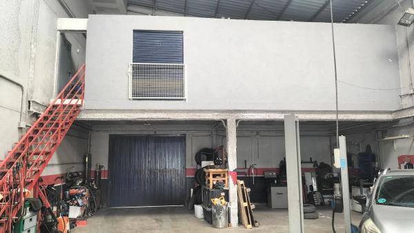 Nave en calle Construcción, 6