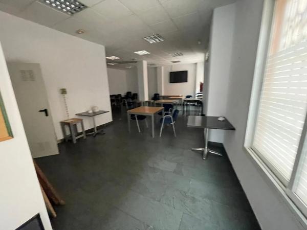 Local en calle Acequia, 2