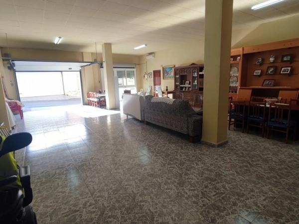 Nave en calle Luis Gálvez, 11