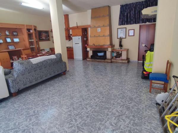 Nave en calle Luis Gálvez, 11