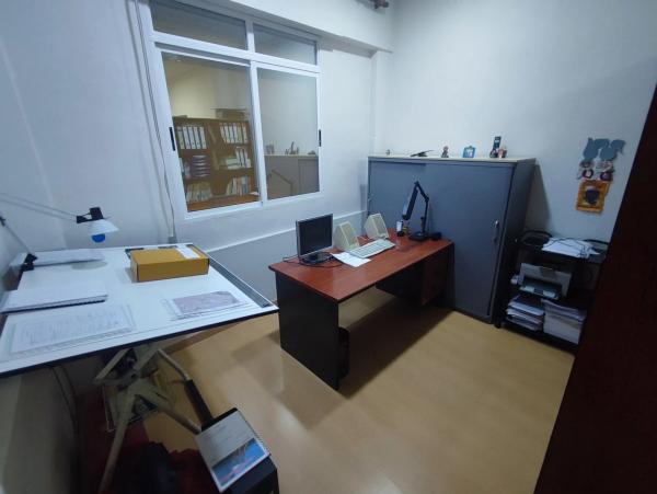 Nave en calle Luis Gálvez, 11