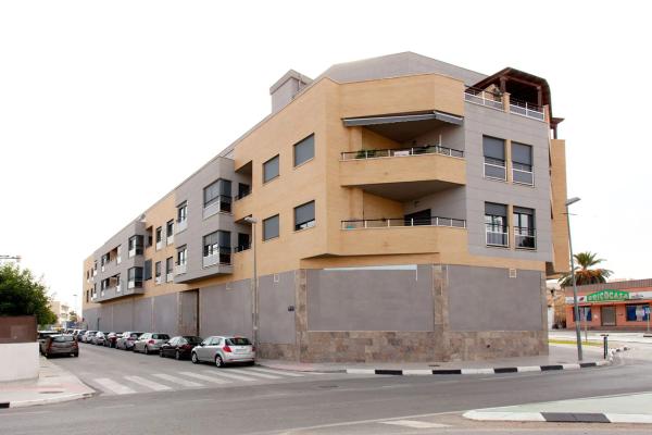 Local en calle General Bañuls, 36