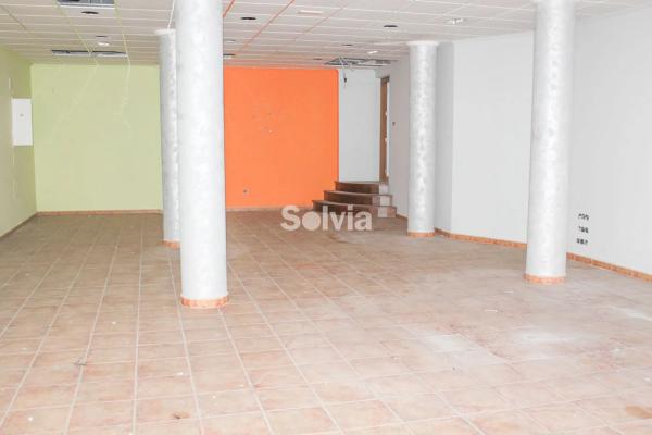 Local o nave en calle Sorolla